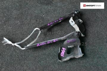 Запчасть кронштейн капота Audi A4 2007
