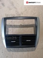 Консоль магнитофона Subaru FORESTER 2009