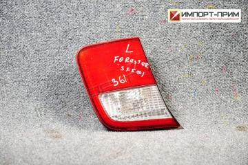 Вставка между стопов левая Subaru FORESTER 2001