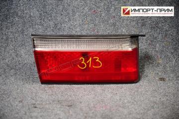 Вставка между стопов задняя левая Nissan R'NESSA 1998