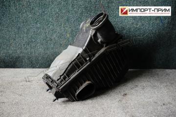 Корпус воздушного фильтра правый Porsche CAYENNE 2003