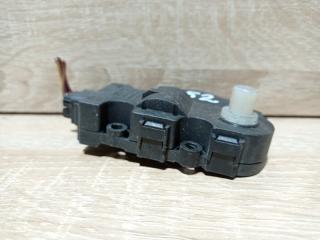 Сервопривод заслонок печки Audi A4 8K5 CDH