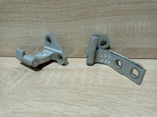 Запчасть петли на дверь передние правые Lexus GS350 2005