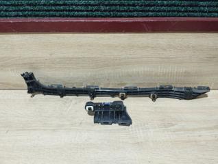 Запчасть крепление бампера заднее левое Lexus HS250H 2011