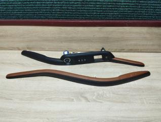 Консоль Lexus HS250H 2011