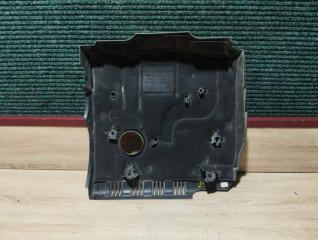 Пластиковая крышка на двс A4 2010 8K5 CDH