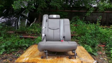 Сиденье заднее правое Cadillac Escalade 2003