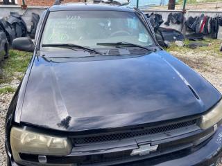 Капот Chevrolet TrailBlazer 2005
