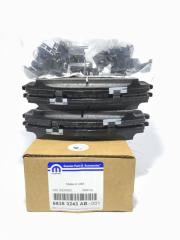 Тормозные колодки переднее Jeep Wrangler