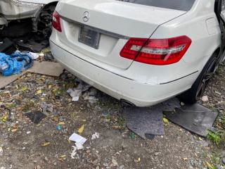 Бампер задний Mercedes-Benz E-Class W212 M272KE30 2 ракурс