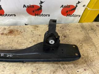 Балка под двс TOYOTA NOAH, VOXY, ESQUIRE ZRR80, ZRR85 3ZR-FAE 2 ракурс