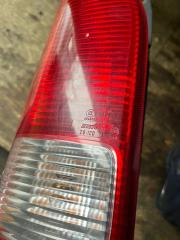 Стоп-сигнал левый TOYOTA HIACE, REGIUS ACE KDH200, KDH201, KDH202, KDH203, KDH205, KDH206, KDH211, KDH212, KDH213, KDH220, KDH221, KDH222, KDH223, KDH225, KDH227, KDH228, TRH200, TRH201, TRH203, TRH211, TRH213, TRH214, TRH216, TRH219, TRH221, TRH223,