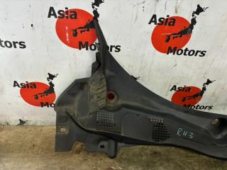 Планка под дворники HONDA VEZEL RU1, RU2, RU4, RU3 L15B, LEB 74200T7A0050 2 ракурс Планка под дворники HONDA VEZEL RU1, RU2, RU4, RU3 L15B, LEB 74200T7A0050 2 ракурс