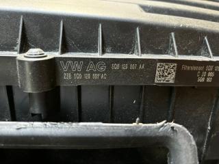 Корпус воздушного фильтра Volkswagen PASSAT 3G5, 3G2 CZE, DFC 5Q0129607AA 3 ракурс