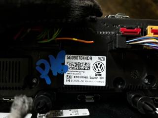 Блок управления климат-контролем Volkswagen PASSAT 3G5, 3G2 CZE, DFC 5g0907044dr 3 ракурс
