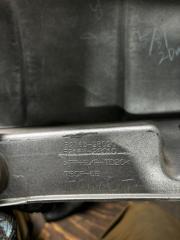 Планка под стоп правая TOYOTA VOXY, NOAH, ESQUIRE ZRR80G, ZRR80W, ZRR85G, ZRR85W, ZWR80G, ZWR80W, ZRR80, ZRR85, ZWR80 3ZR-FAE 5216528010 2 ракурс