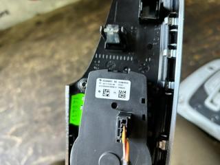 Блок подрулевых переключателей BMW X3 F25 N47D20C 934684102 3 ракурс