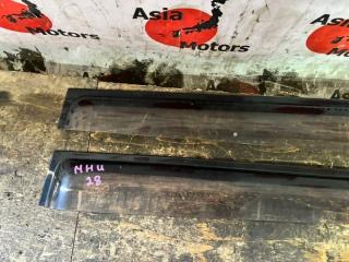 Ветровик правый задний TOYOTA KLUGER V MCU25W, MCU20W, ACU25W, ACU20W 1MZ-FE 2 ракурс