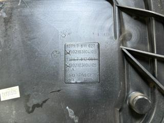 Корпус воздушного фильтра BMW X3 F25 N47D20C 13717811027 3 ракурс
