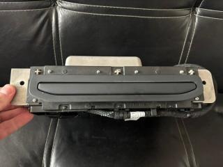 Дисплей AUDI Q7 4MB CRE 4M0857273A 2 ракурс