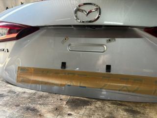 Крышка багажника MAZDA AXELA BM5FP, BM5AP, BM2FP, BMLFP, BM2AP, BYEFP P5-VPS, S5-DPTS, SH-VPTR, PE-VPH 2 MODEL 4 ракурс Крышка багажника MAZDA AXELA BM5FP, BM5AP, BM2FP, BMLFP, BM2AP, BYEFP P5-VPS, S5-DPTS, SH-VPTR, PE-VPH 2 MODEL 4 ракурс