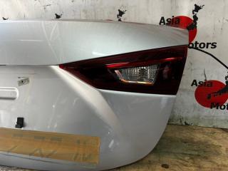 Крышка багажника MAZDA AXELA BM5FP, BM5AP, BM2FP, BMLFP, BM2AP, BYEFP P5-VPS, S5-DPTS, SH-VPTR, PE-VPH 2 MODEL 5 ракурс Крышка багажника MAZDA AXELA BM5FP, BM5AP, BM2FP, BMLFP, BM2AP, BYEFP P5-VPS, S5-DPTS, SH-VPTR, PE-VPH 2 MODEL 5 ракурс