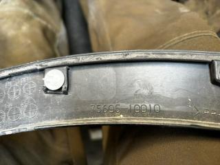 Дефендер правый задний TOYOTA C-HR NGX50, NGX10, ZYX10, ZYX11 8NRFTS 7560510010 3 ракурс