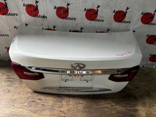 Крышка багажника INFINITI Q70
