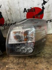 Запчасть стоп-сигнал правый TOYOTA WISH