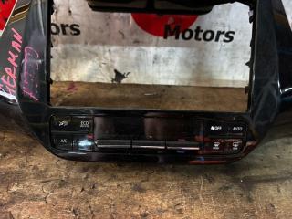 Блок управления климат-контролем TOYOTA PRIUS ZVW50, ZVW51, ZVW55 2ZR-FXE 5590047201 2 ракурс