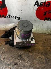 Блок управления abs Mercedes-Benz E-Class W212, S212, C207, A207 M274.920 A2124311048 2 ракурс