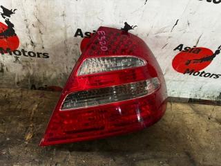 Стоп-сигнал правый Mercedes-Benz E-Class W211 M112E32 A2118200664 1 ракурс Стоп-сигнал правый Mercedes-Benz E-Class W211 M112E32 A2118200664 1 ракурс