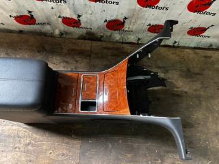 Бардачок между сиденьями HONDA ELYSION RR5, RR6, RR4, RR3, RR2, RR1 J35A PRESTIGE 3 ракурс