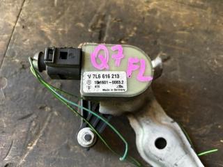 Датчик уровня кузова левый передний AUDI Q7 4LB CJTC 7L6616213 2 ракурс