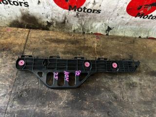 Запчасть крепление бампера заднее правое TOYOTA ALPHARD