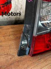 Стоп-сигнал правый SUBARU FORESTER SG5 EJ205 22020892 2 ракурс