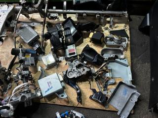 Торпедо TOYOTA ESTIMA ACR50W, ACR55W, AHR20W, GSR50W, GSR55W 2AZ-FE 4 ракурс