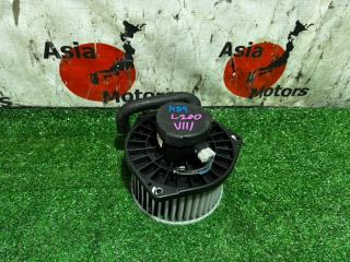Мотор печки MITSUBISHI L200, TRITON KB4T, KB9T 4D56, 6G72 7802A045 1 ракурс