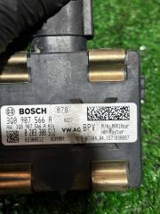 Датчик парковки правый задний Volkswagen PASSAT 3G2, 3G5 CZE 3Q0907566A, 3Q0907566B 3 ракурс