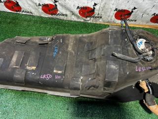 Бензобак NISSAN TERRANO LR50, JLR50, R50 VG33E 3 ракурс Бензобак NISSAN TERRANO LR50, JLR50, R50 VG33E 3 ракурс