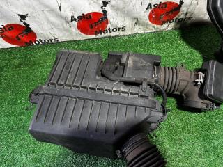 Корпус воздушного фильтра TOYOTA HARRIER MHU38W 3MZ-FE 17700-20220, 2220422010 4 ракурс
