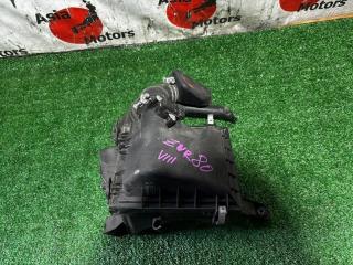 Корпус воздушного фильтра TOYOTA VOXY, NOAH, ESQUIRE ZWR80G, ZWR80W, ZWR80 2ZR-FXE 1 ракурс