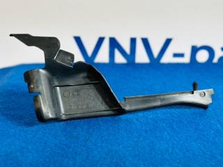 Запчасть дефлектор радиатора правый Mercedes-Benz M-Class 2005