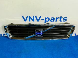 Запчасть решетка радиатора Volvo C30 2009 30657194 контрактная Решетка радиатора Volvo C30 2009 30657194 контрактная