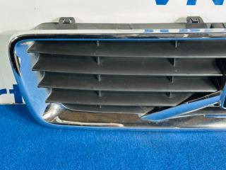 Решетка радиатора Volvo C30 Решетка радиатора Volvo C30
