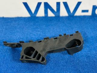 Запчасть кронштейн бампера передний правый Mazda 6 2015