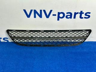 Запчасть решетка в бампер нижняя BMW 3-Series 2008