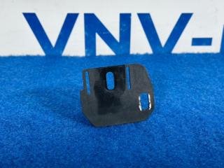 Запчасть держатель кронштейна фары правый BMW 3-Series 2008