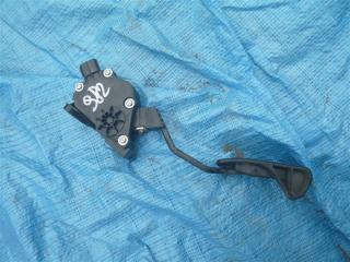 Запчасть педаль газа Toyota PRIUS ALPHA 2011