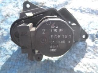 Сервопривод заслонок печки 525I 2005 E60 N52B25 Сервопривод заслонок печки 525I 2005 E60 N52B25
